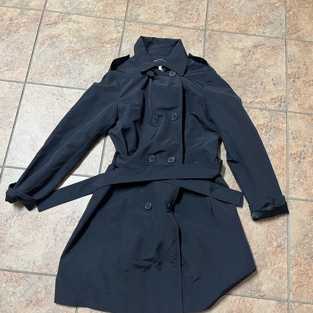 Elegant Max & Co. black Women's Double Breasted Trench Coat size 4